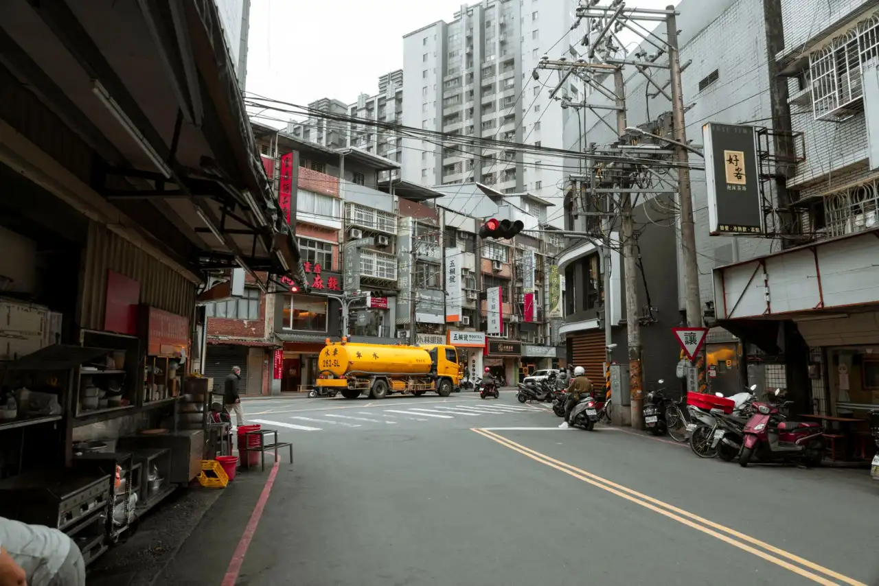 卫浴陶瓷产品对比：郑州家庭装修马桶与洗脸盆的材质工艺解析正文配图 2